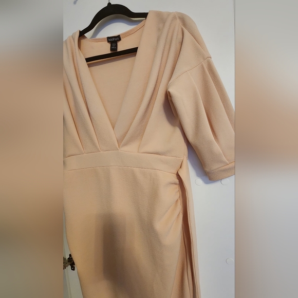 💞 Boohoo midi bodycon dress. Beautiful pale rose colour. - Picture 6 of 6